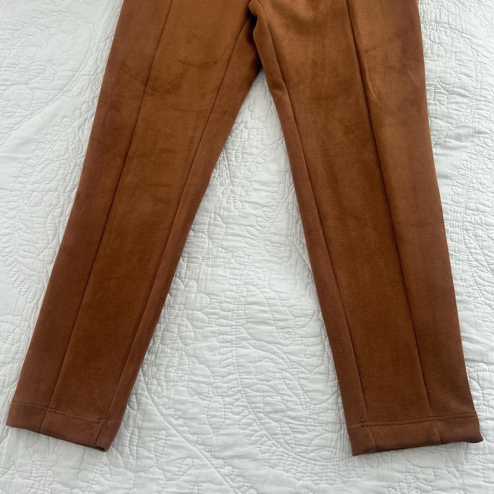 Brown Pants - Picture 3 of 5